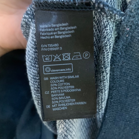 H&M Sweater Top - Picture 3 of 3